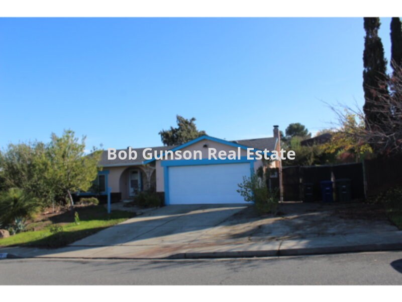 Great floor plan. New kitchen House for Rent in Pittsburg