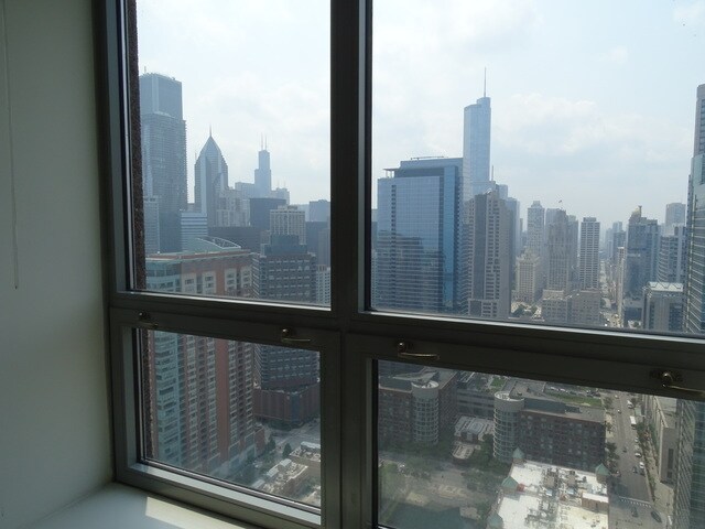 Foto principal - 474 N Lake Shore Dr