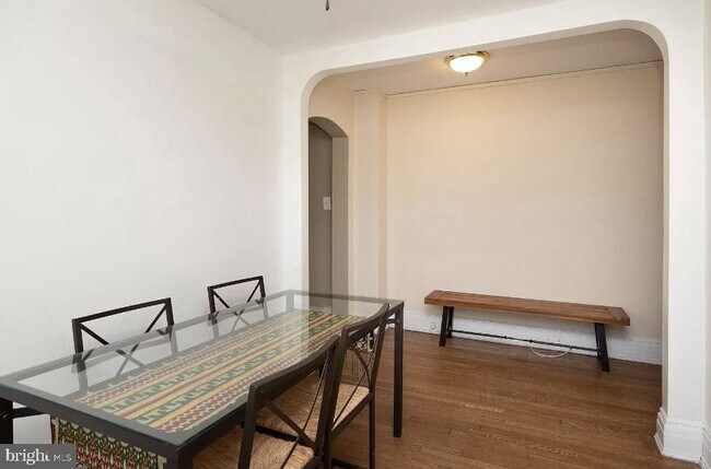 Foto del edificio - 4637 Pine St