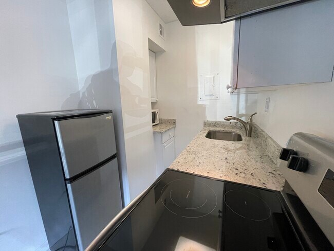 Foto del edificio - 1816 New Hampshire Ave NW