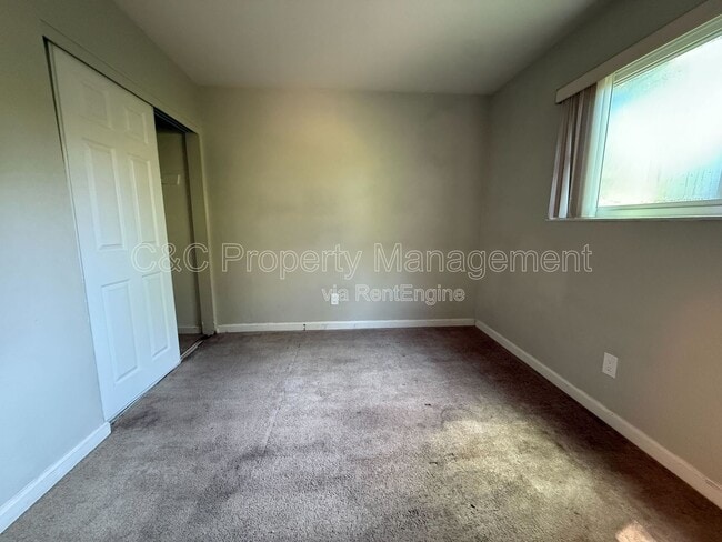 Building Photo - 2895 Capitola Rd