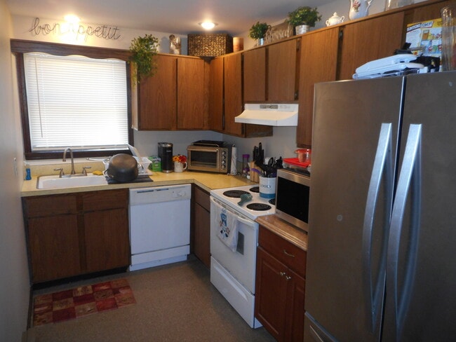 Similar Kitchen - 213 Hamburg Tpke