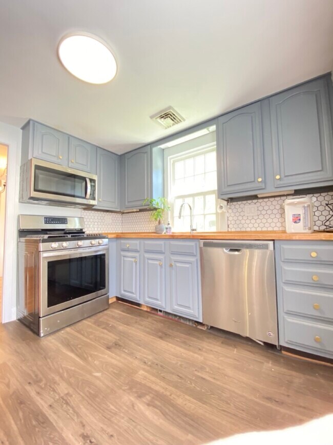 69 Dale Ave, Quincy, MA 02169 House Rental in Quincy, MA