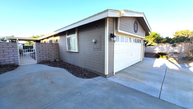 Building Photo - Senior Living at Jack Ivey Ranch