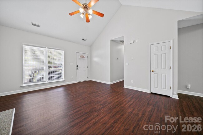 Foto del edificio - 1728 Brian William Rd