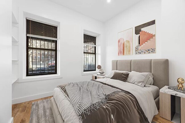 Building Photo - 532 West 187th Street
