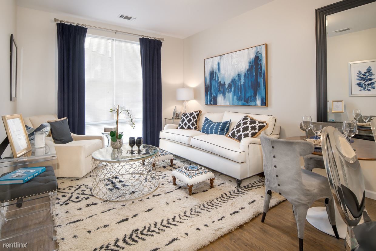 Foto principal - 100 Acorn Park Dr