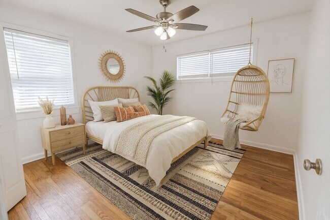 Foto del edificio - 2 Bedroom Close to Campus