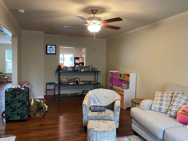 Building Photo - 222 Boyington Dr
