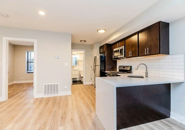 Foto del edificio - 2223 W 21st St