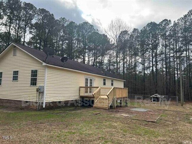 Foto del edificio - 2888 Zacks Mill Rd