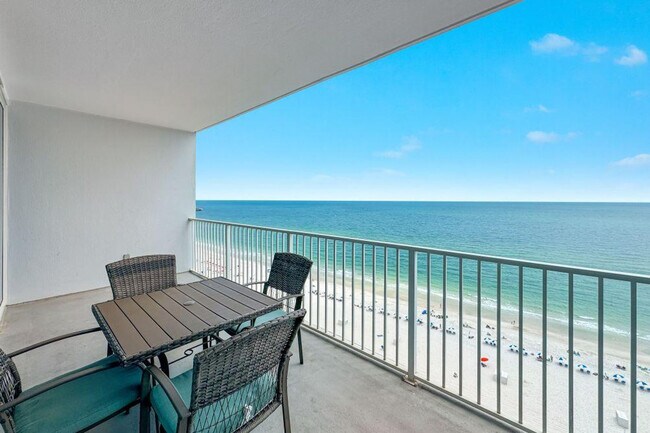 Foto del edificio - 455 E Beach Blvd