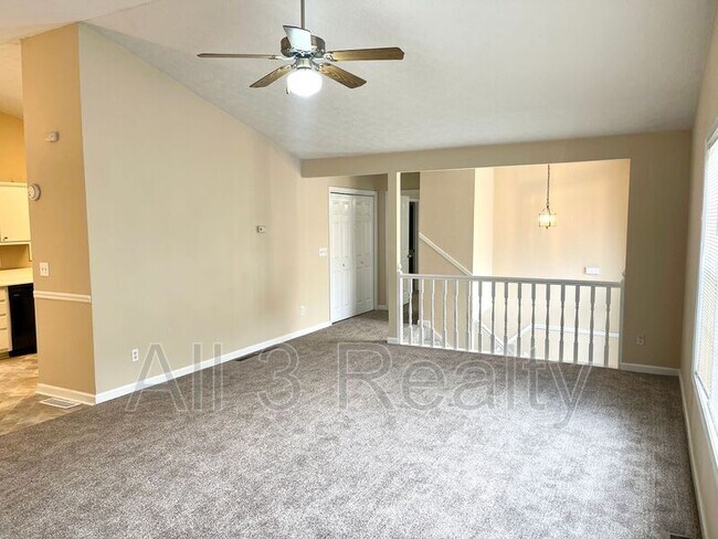 Foto del edificio - 5614 Ryan Way