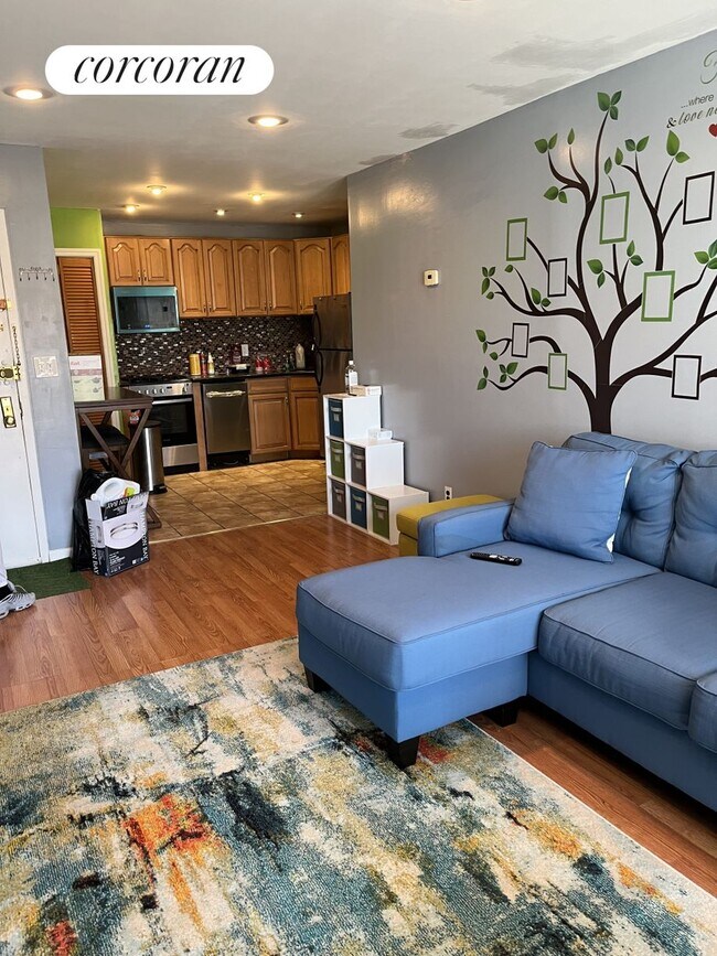 Foto del edificio - 1361 E 91st St