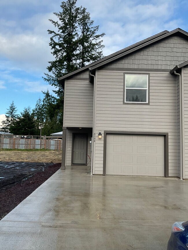 Building Photo - Koontz Rd 619