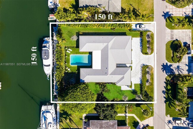 Foto del edificio - 424 Alamanda Dr