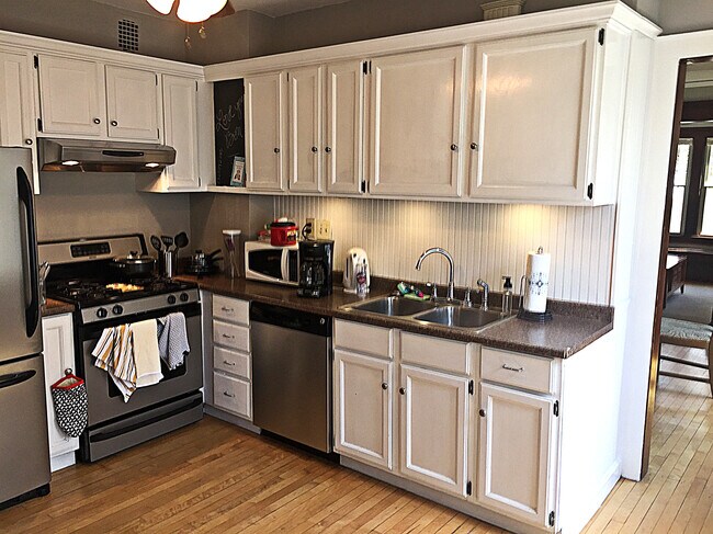 kitchen - 2485 N Frederick Ave