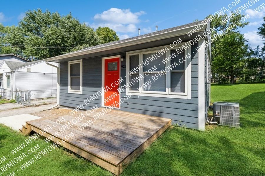 Primary Photo - AFFORDABLE HOME!! 1 Bed, 1 Bath Home in De...