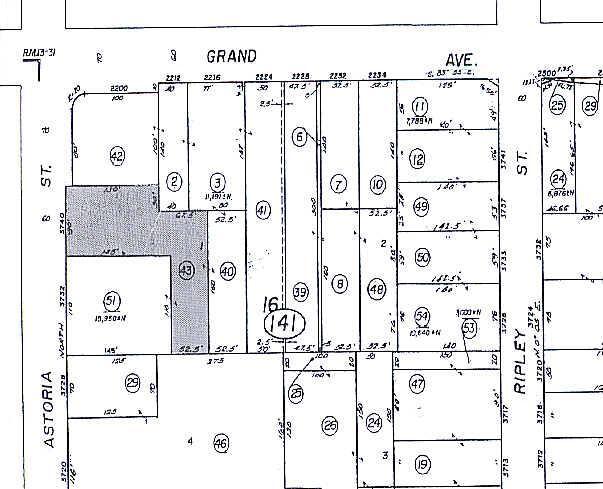 Foto del edificio - 3720-3740 Astoria St
