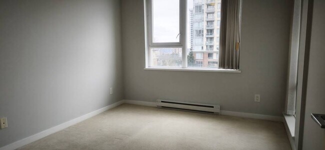 Photo du bâtiment - 9868 Cameron St