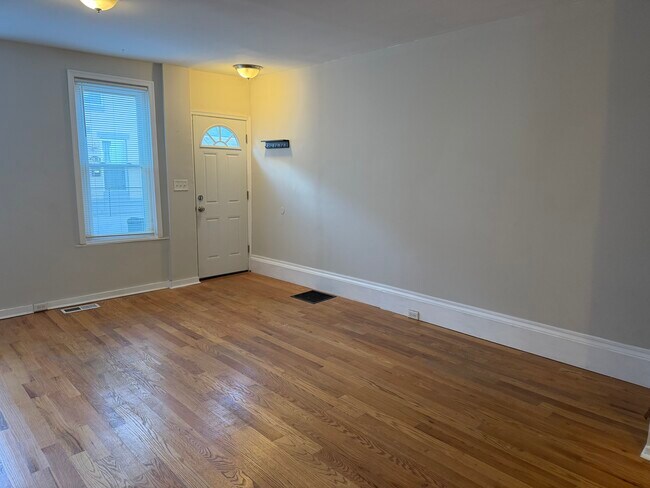 Foto del edificio - 2015 Fernon St