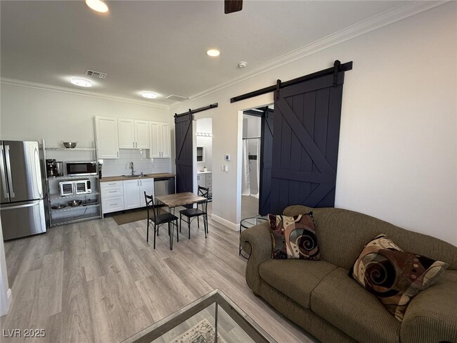 Building Photo - 8500 Rocky Ave