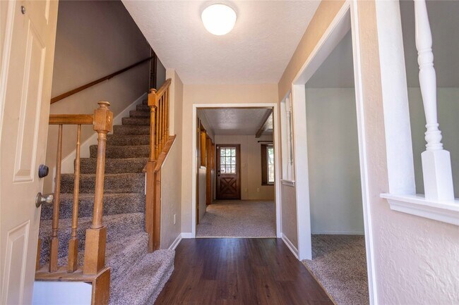 Foto del edificio - 27245 Kane Ln