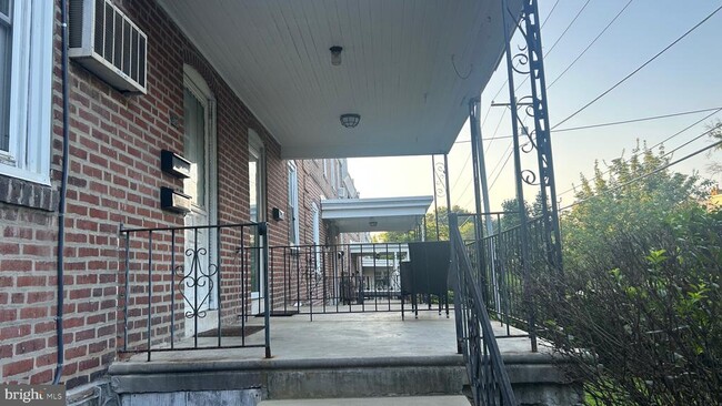 Building Photo - 8119 Ardleigh St