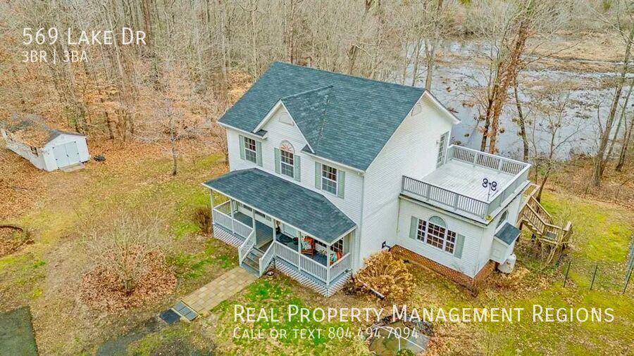 Foto principal - 569 Lake Dr