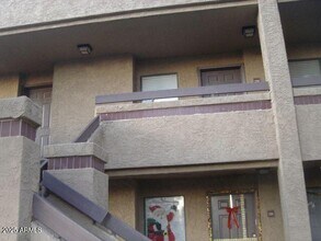 Building Photo - 3601 W Tierra Buena Ln