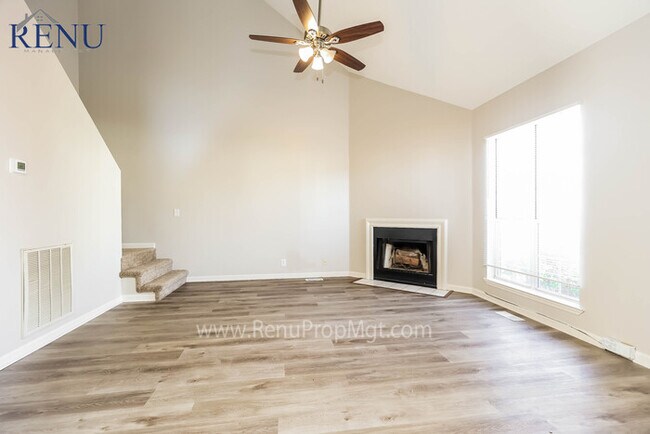Foto del edificio - 3BR/2BA Home w/attached single garage!