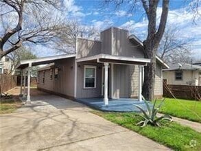 Building Photo - 2700 Zaragosa St