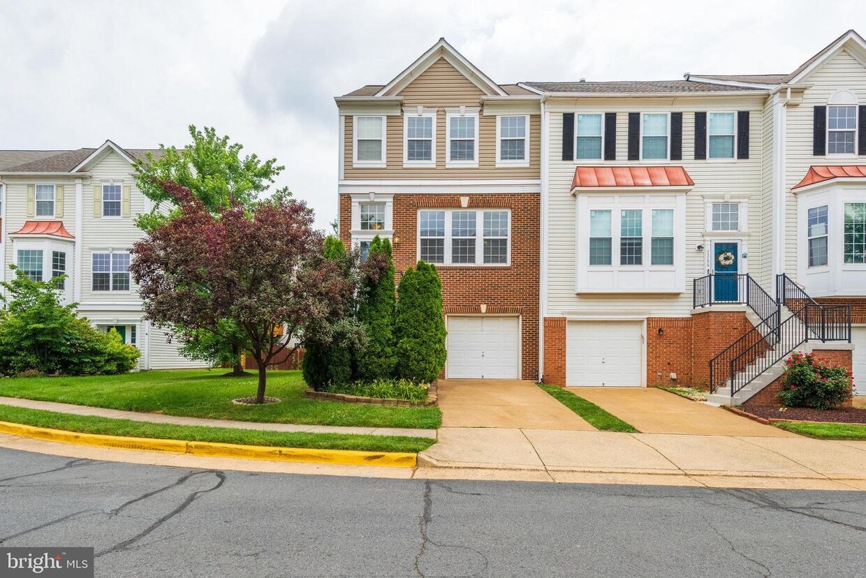 43794 Virginia Manor Terrace, Ashburn, VA 20148 Townhome Rentals in