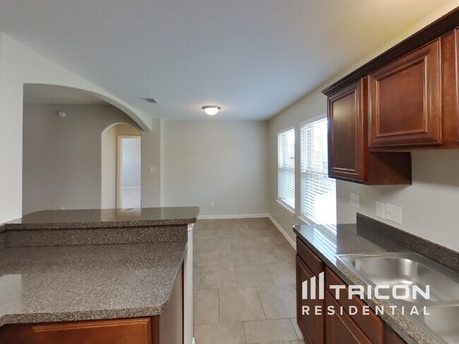 Building Photo - 12412 Hunters Cabin Ct