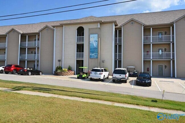 Foto del edificio - 5590 Bay Village Dr