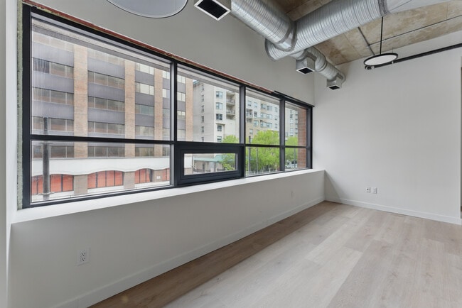 Building Photo - The Loft