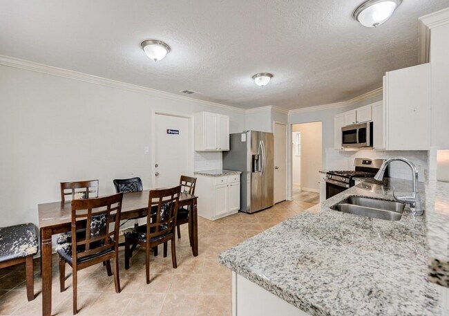 Foto del edificio - 11843 Sunny Stream Dr