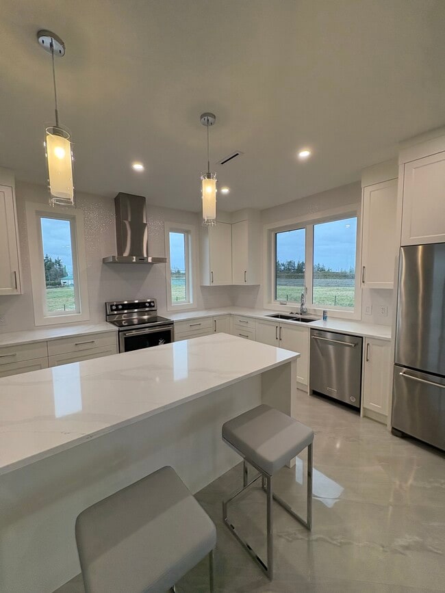 Building Photo - 3388 Ross Rd