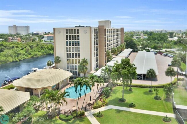 Foto del edificio - 1627 Riverview Rd