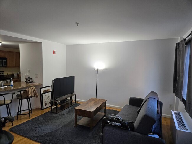 Foto del edificio - 300 Broad St