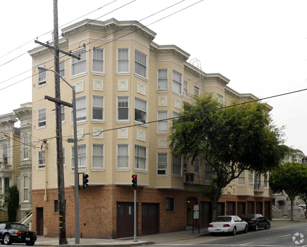 Primary Photo - 2801 Pine St