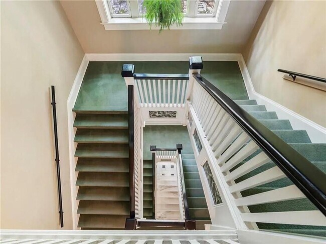 Foto del edificio - 156 7th St NE