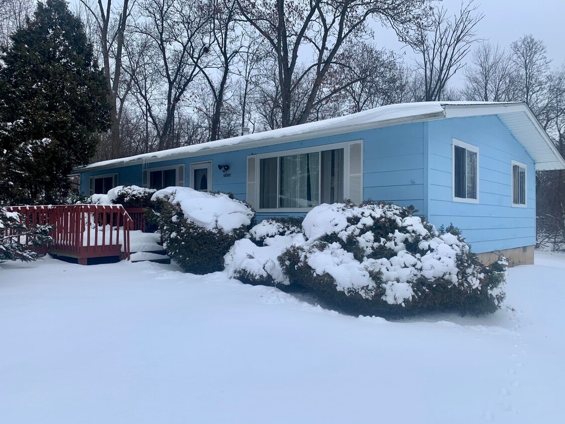 Primary Photo - N3252 Opal Rd