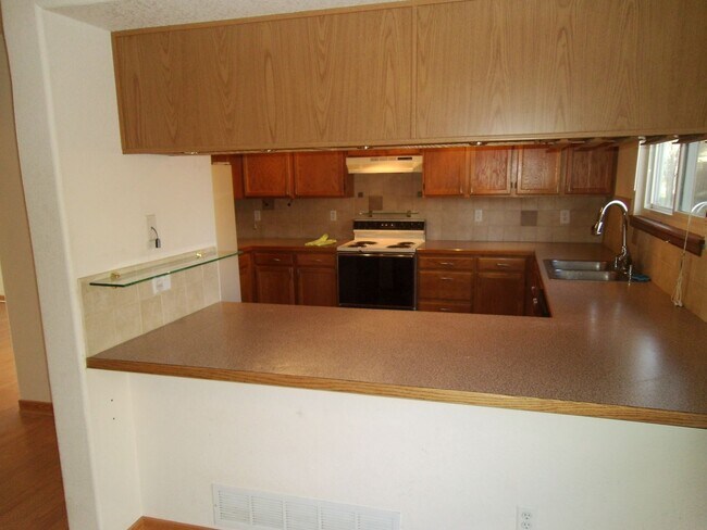 Foto del edificio - Gorgeous 3 bedroom Broomfield home.