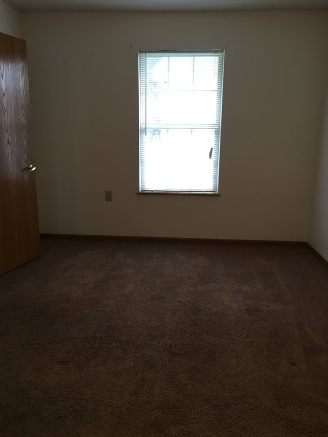 Building Photo - 3500 Babbs Rd