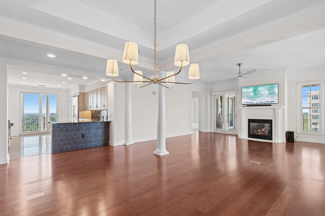 Building Photo - 400 Kelly Plantation Dr