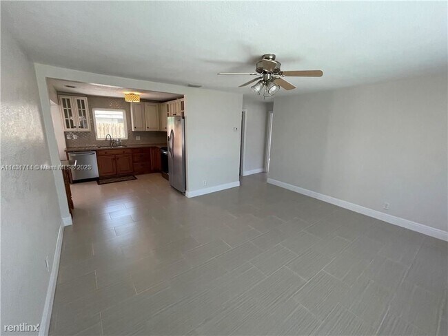Foto del edificio - 3 br, 2 bath House - 1463 NE 28th Ct # 0 1