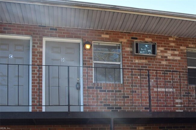 Building Photo - 6228 Chesapeake Blvd