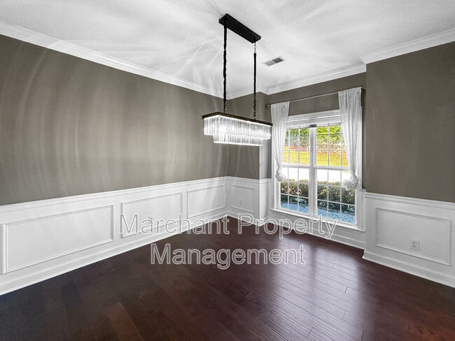 Foto del edificio - 6 Twickenham Dr