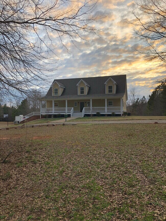 Vista frontal - 2850 Salem Rd